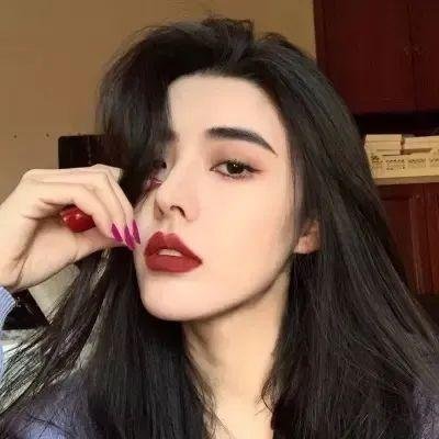 超级英雄必死 封面